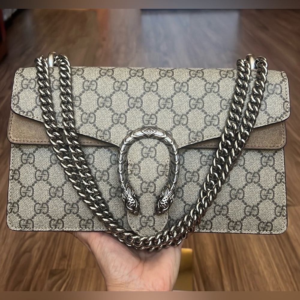 A100- 💯 % authentic Gucci small Dionysus shoulder bag